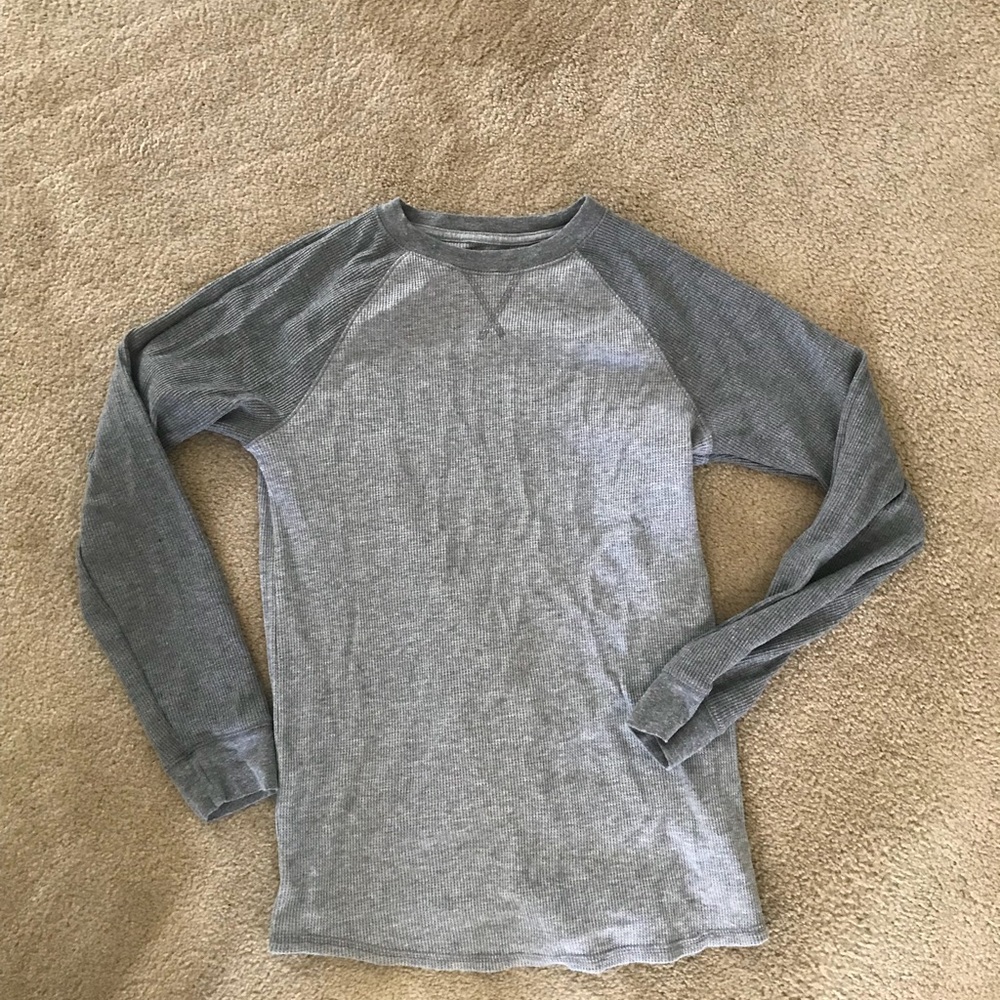 Gray boys long sleeve tee